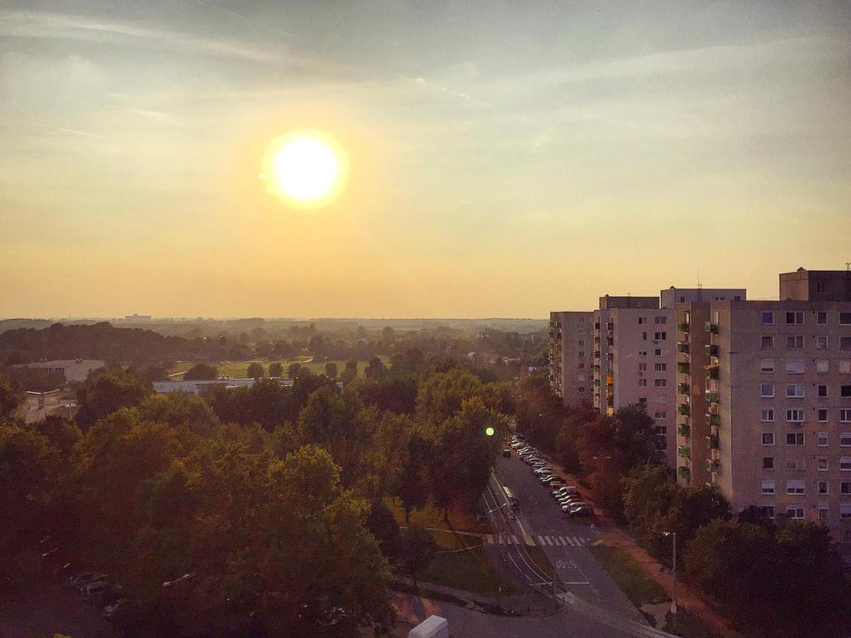Sunset-View Apartment Debrecen Exterior foto